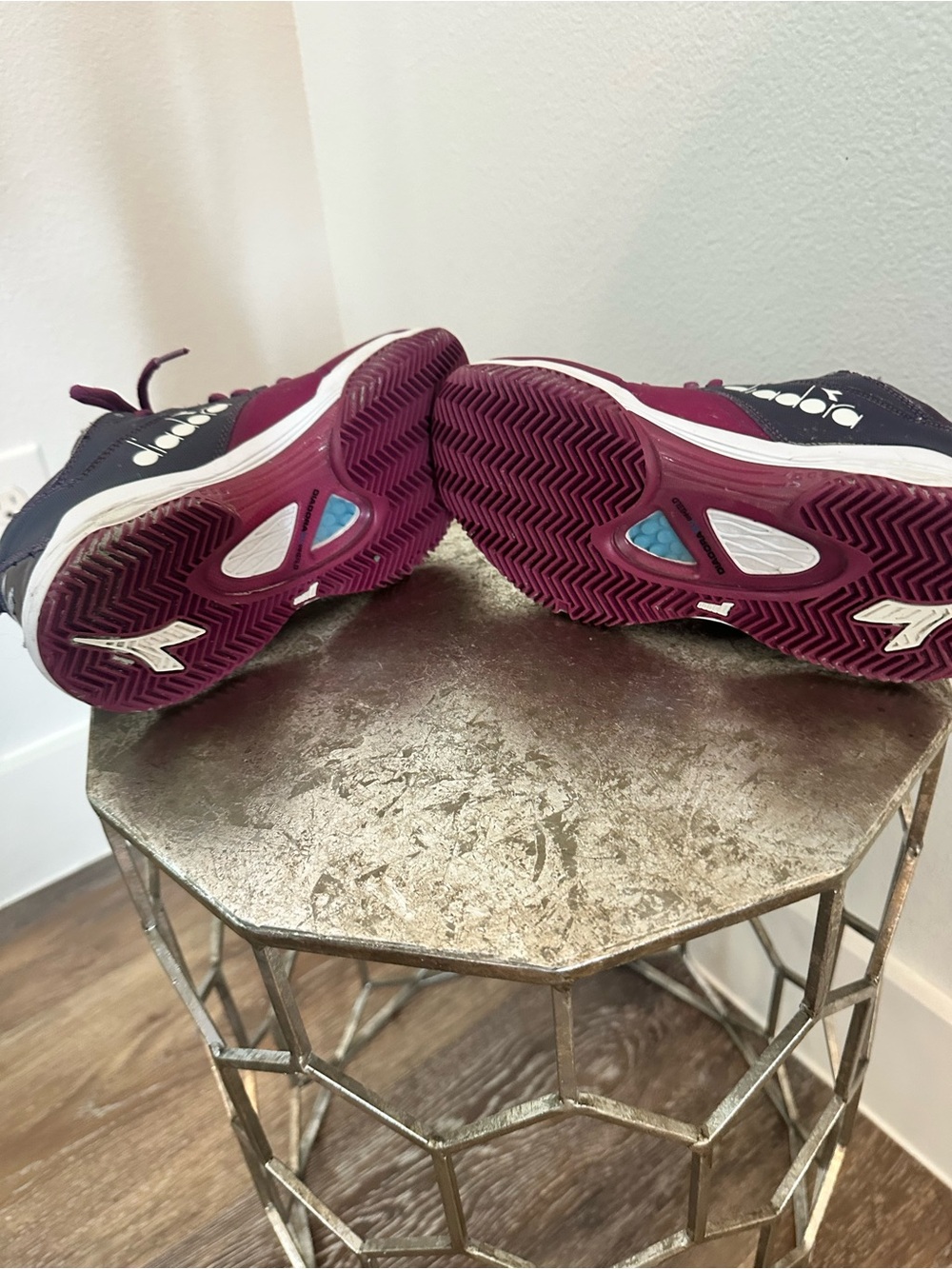 Diadora Women's Clay court Tennis Shoes - Picture 3 of 5